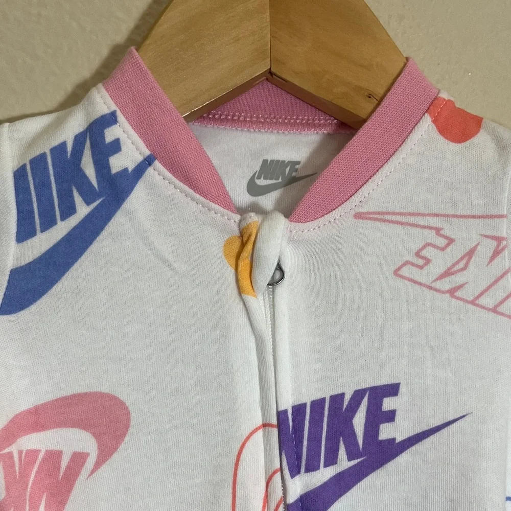 NWT Nike Colorful Logo Baby Romper Pajamas - Picture 2 of 11
